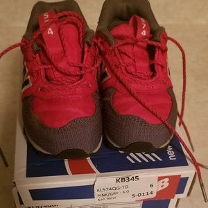 New balances (Hot pink and grey)